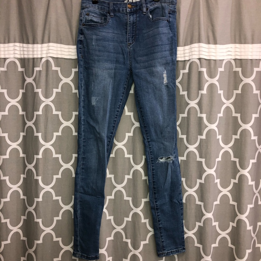 ☀︎︎ High-Rise Jegging ☀︎︎